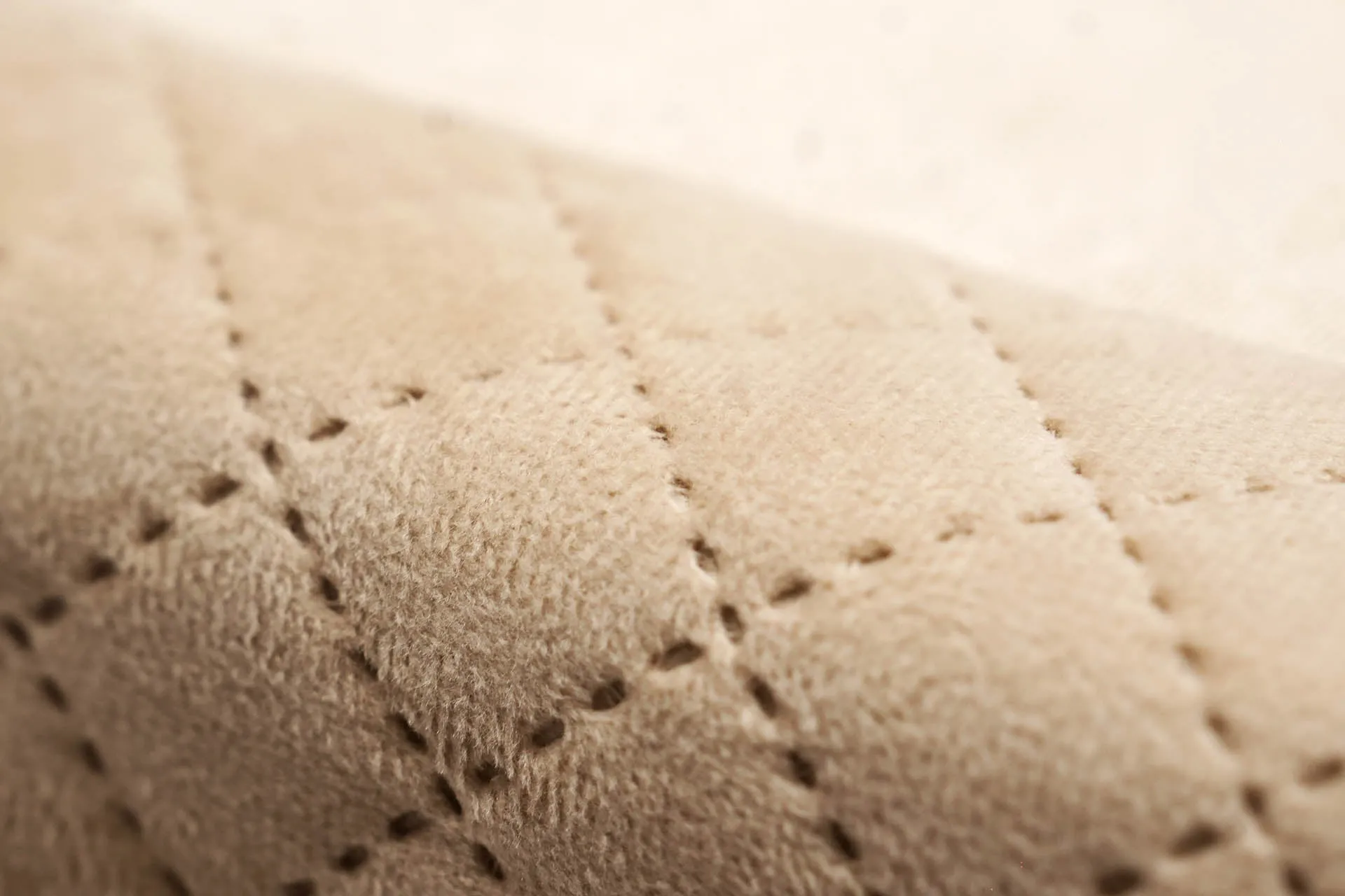 Uberlyfe L Shaped Sofa Bed, Quilted Beige | 5 Seater | 5 Dragonfly Cushion